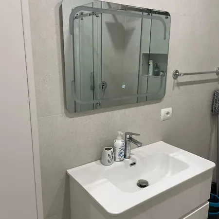 Elior Bazaar 티라나