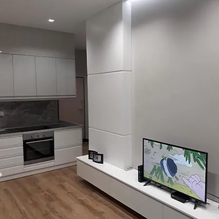 Elior Bazaar * 티라나